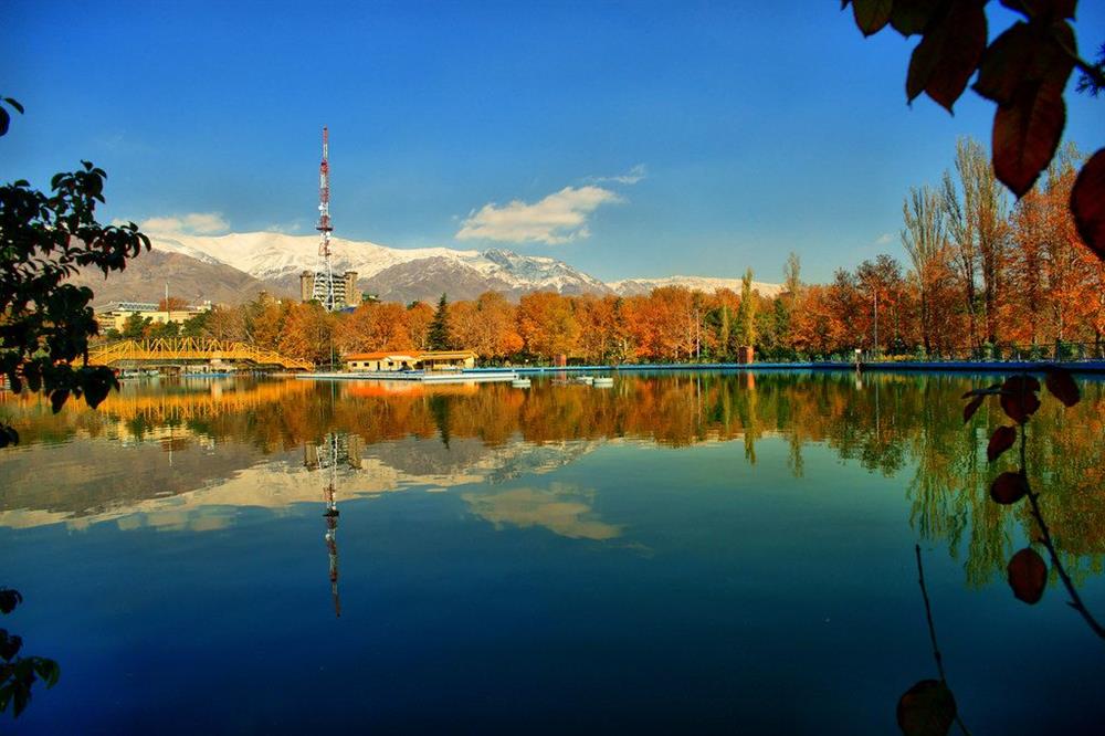 دریاچه مصنوعی پارک ملت تهران